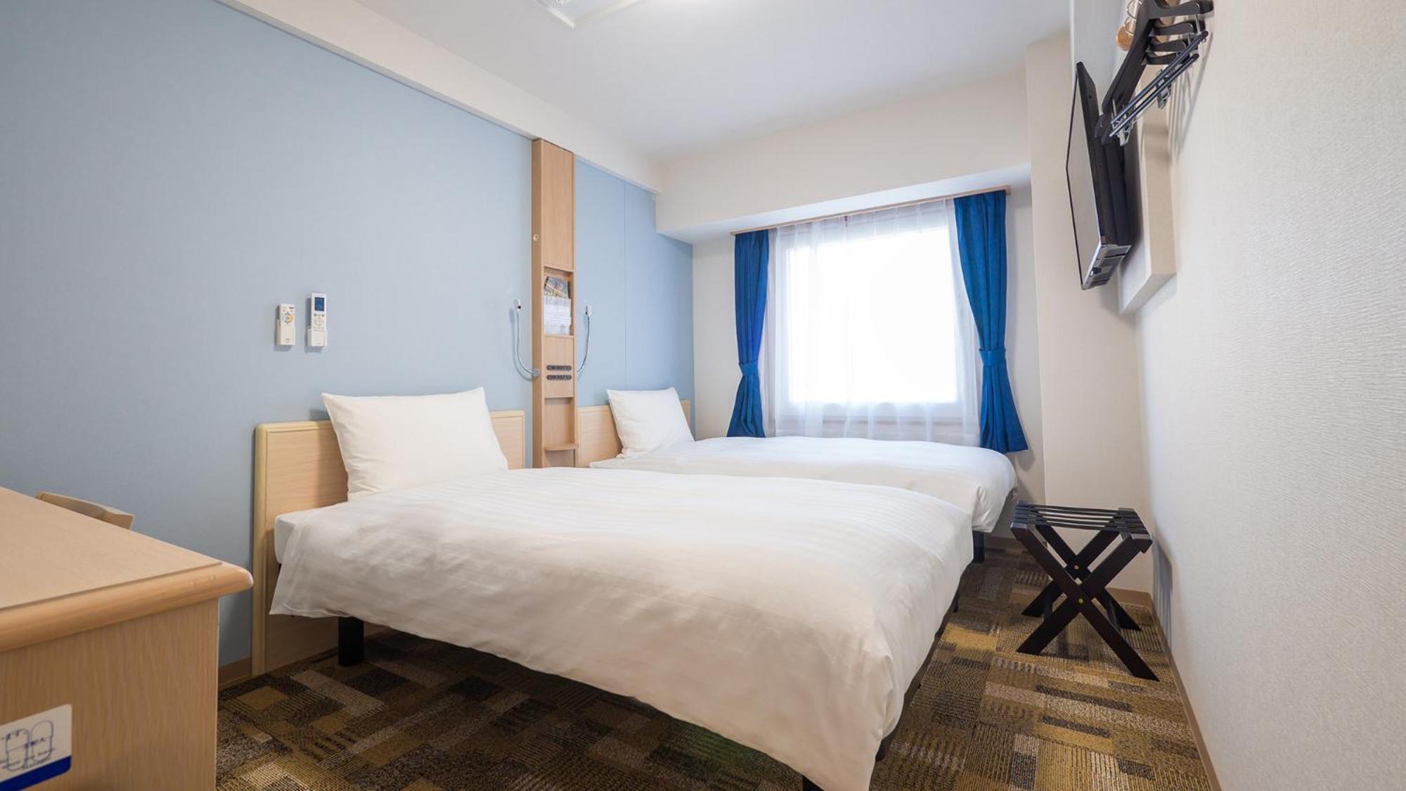 Toyoko Inn Higashi-Osaka Bagian luar foto